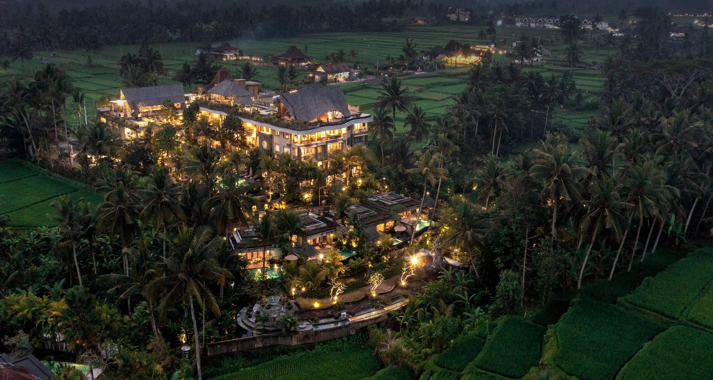 Kuwarasan resort at sunset