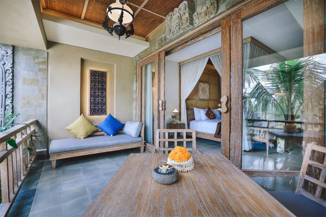 Suite Pool View – image 2