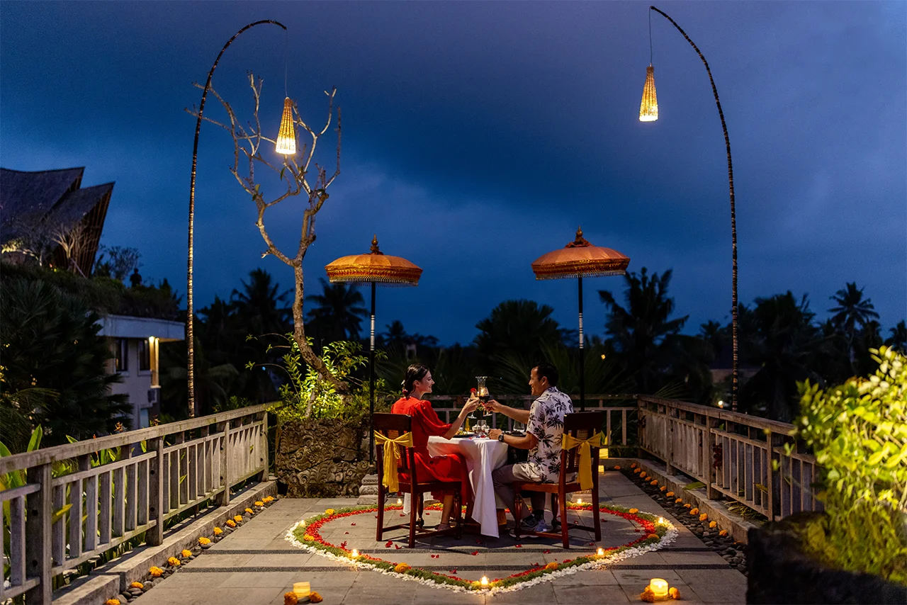 Romantic Candlelight Dinner