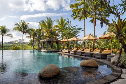 Pool Bar